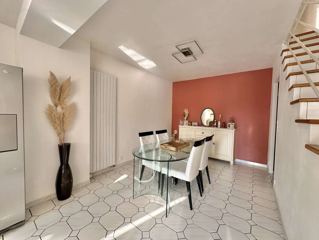 Maison à GOURNAY-SUR-MARNE