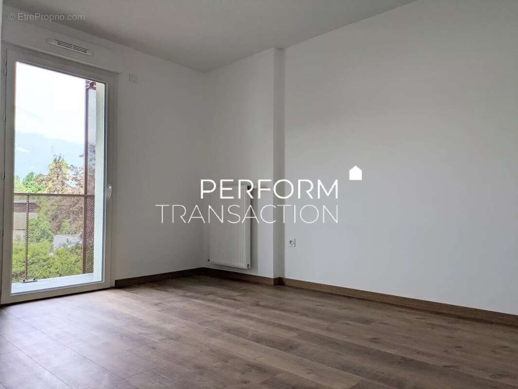 Appartement à ECHIROLLES