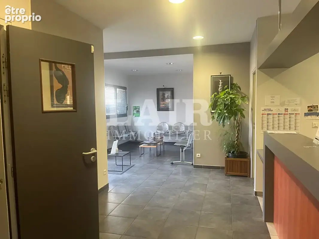 À louer Alençon (Zone ZFU) - Bureaux / Cabinet médical ou paramédical 105 m² - réf 15766 - photo 2