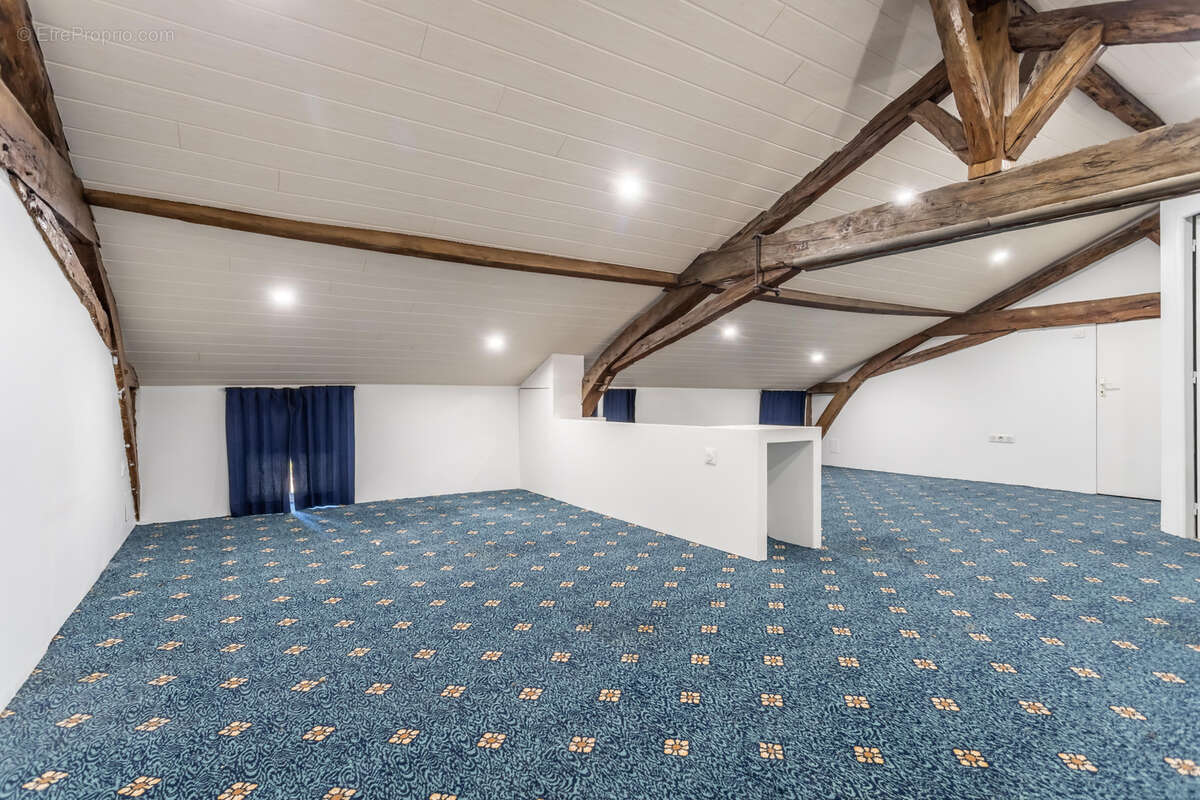 Maison à MONFLANQUIN