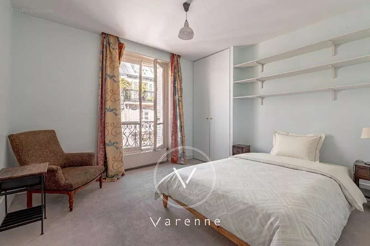 Appartement à PARIS-6E