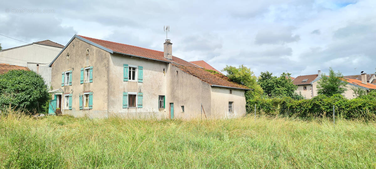 Maison à BEGNECOURT