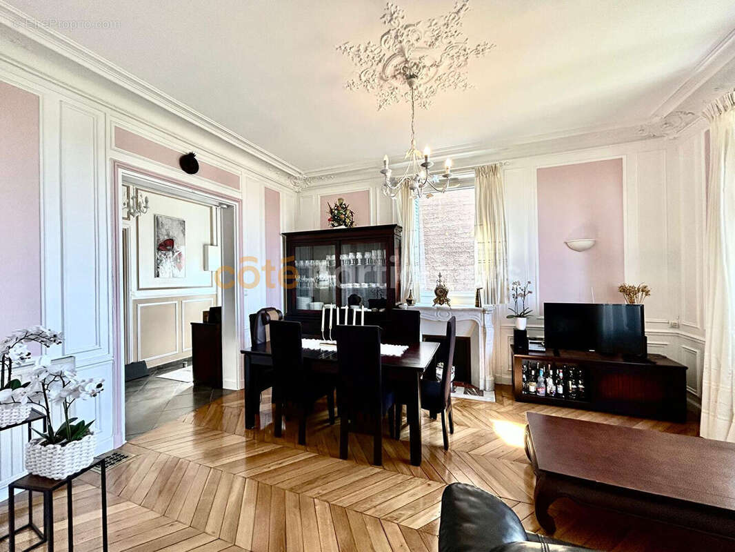 Appartement à VILLENEUVE-SAINT-GEORGES