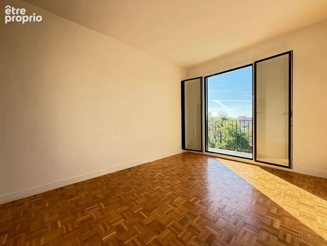 3 Pièces balcons au pied du métro - photo 3