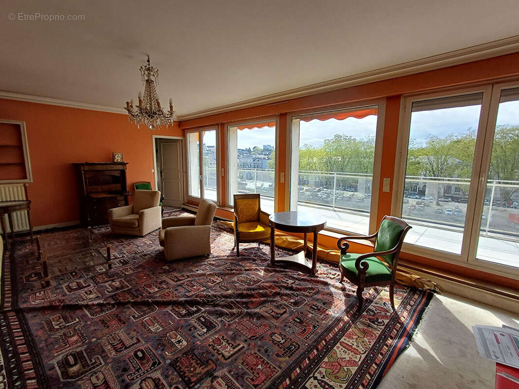 Appartement à LAVAL