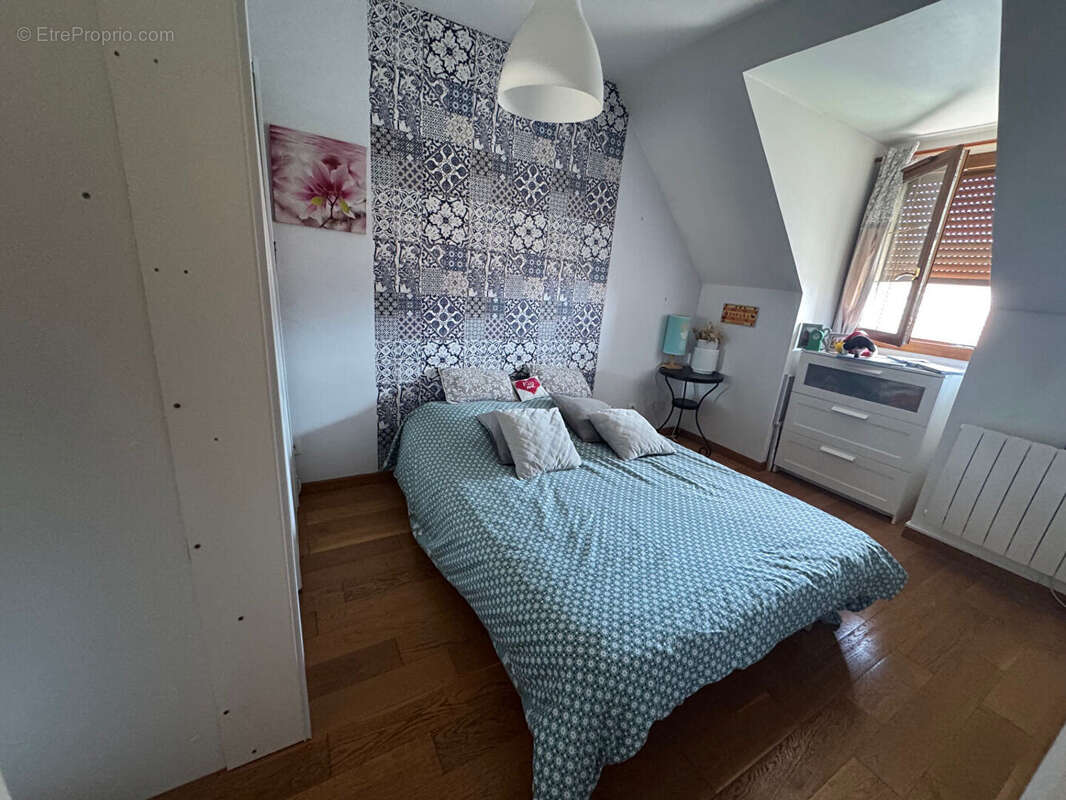 Maison à LE MESNIL-EN-THELLE