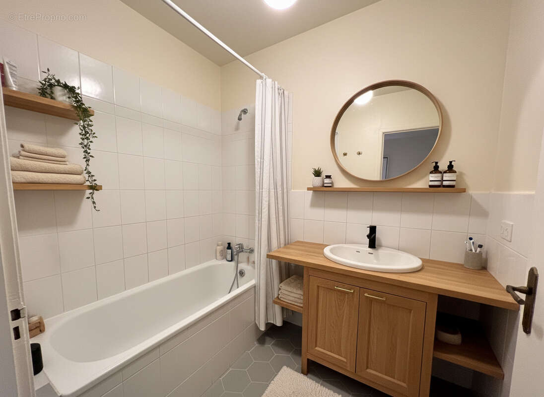 Photo 4 - Appartement à VILLE-D'AVRAY