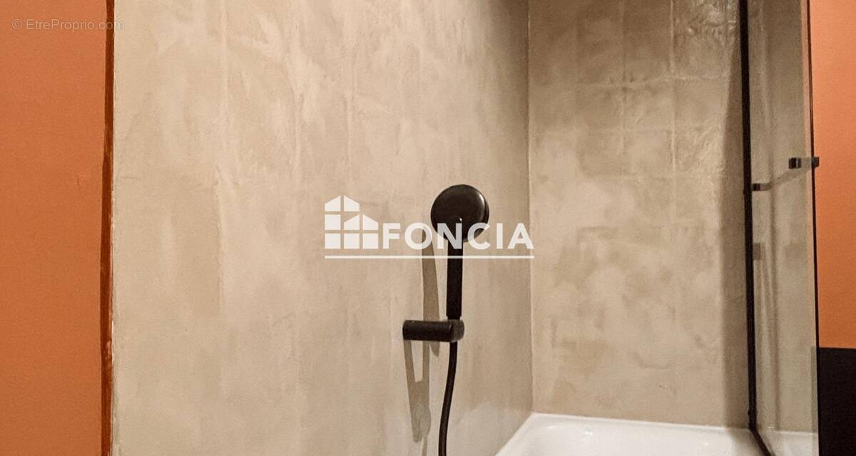 Appartement à SAINTE-FOY-LES-LYON