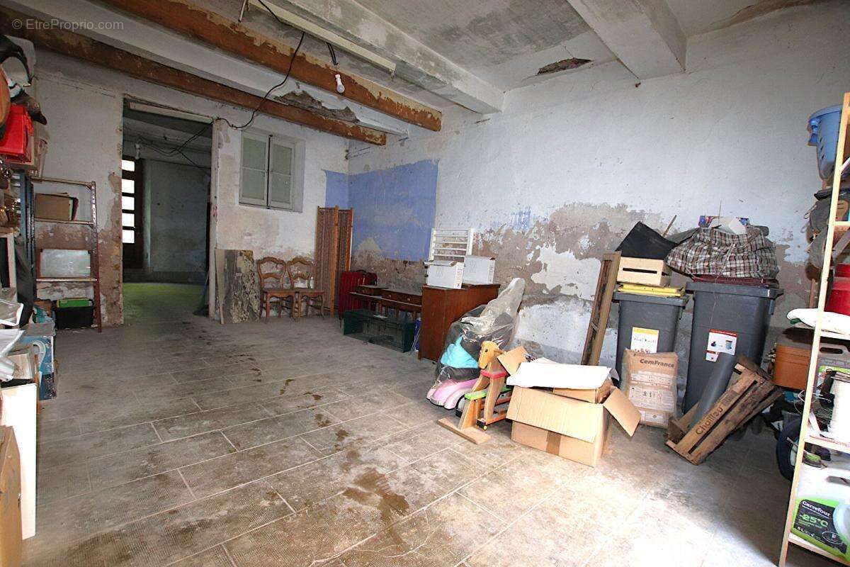 RARE - Demeure de caractère de 300 m² à rénover sur 5 385 m² de terrain - photo 17