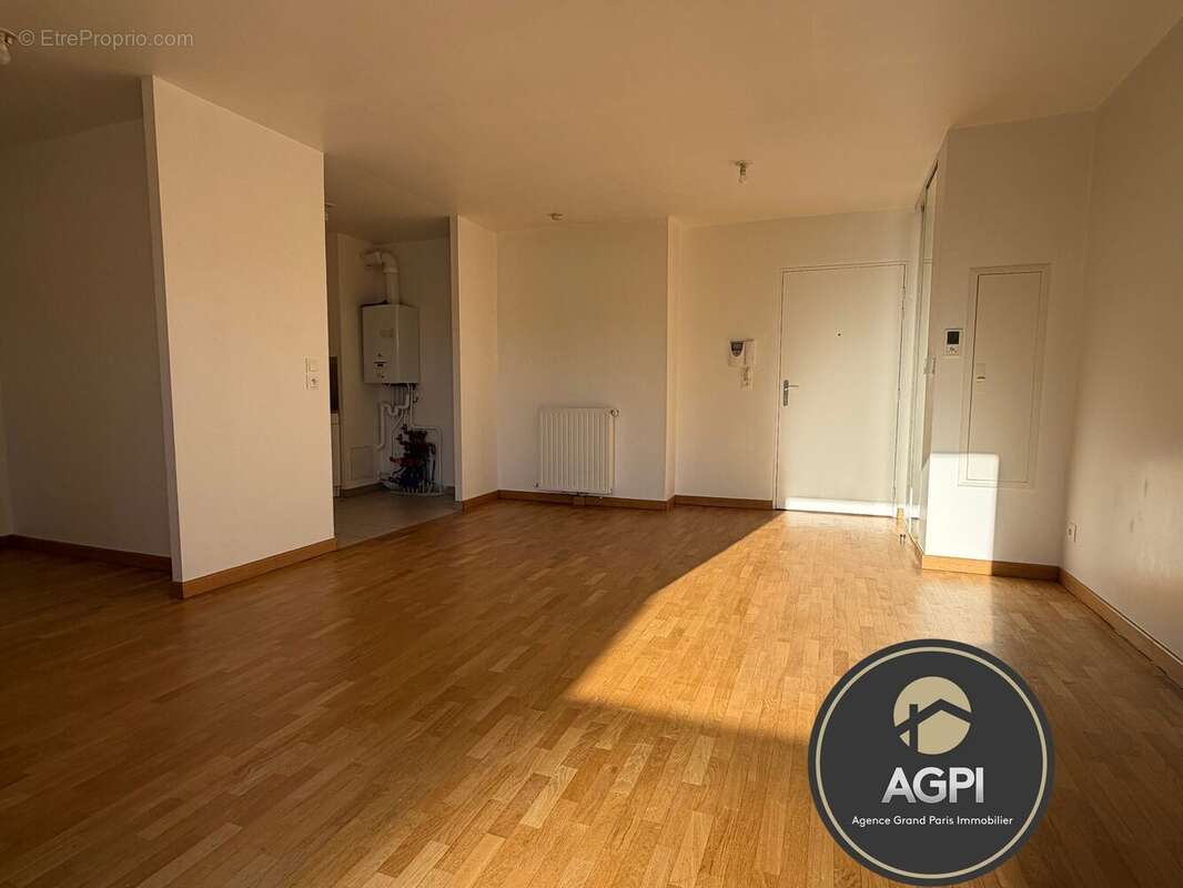 Appartement à SAINT-REMY-LES-CHEVREUSE