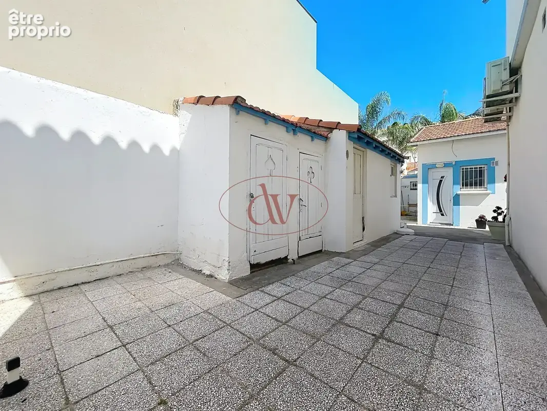 Immeuble de rapport / canet plage/ 5 appartements t2 + 1 appartement t3 / 213 m2 hab - photo 6