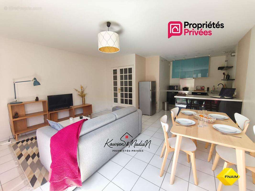 Appartement 2 pièces quartier Bordeaux Saint-Seurin  Fondaudège avec parking et cellier - photo 2