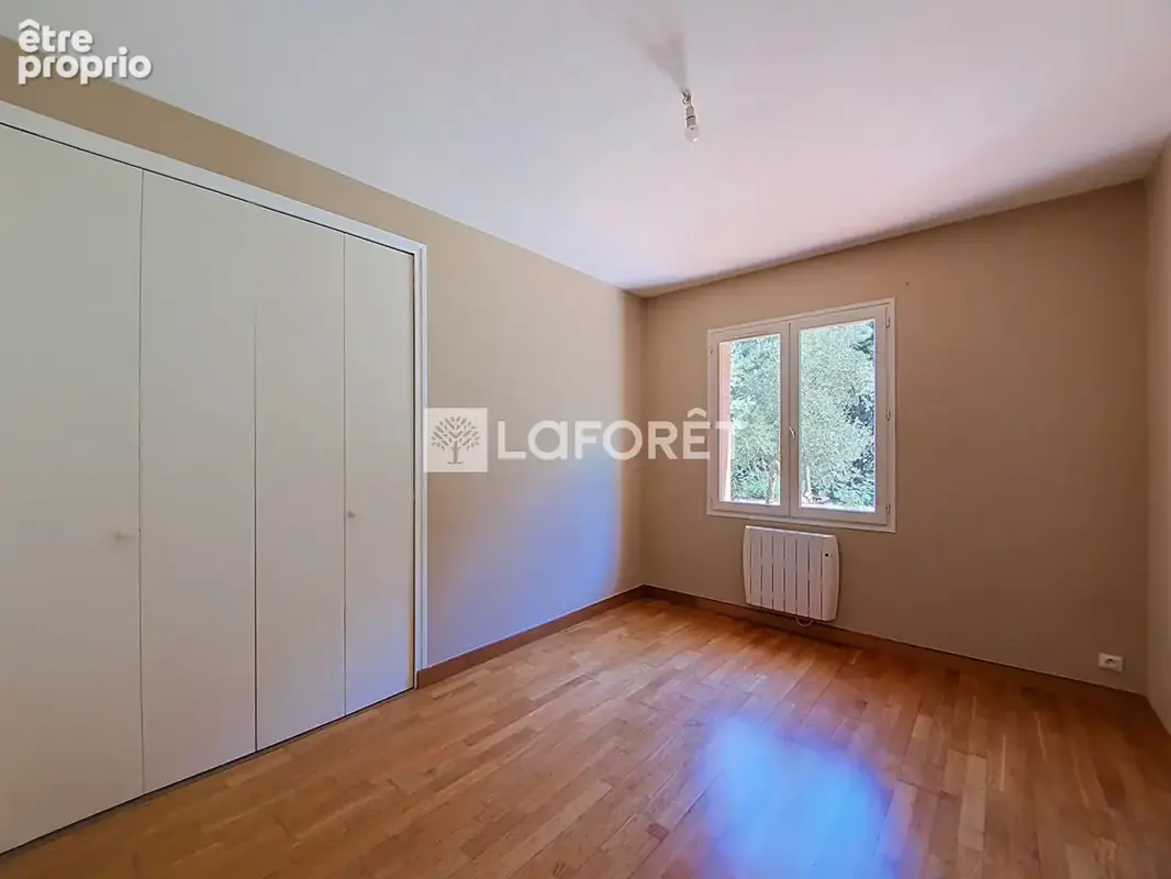 Montjoire, maison de type 5 sur une parcelle de 3373 m² environ ! - photo 11