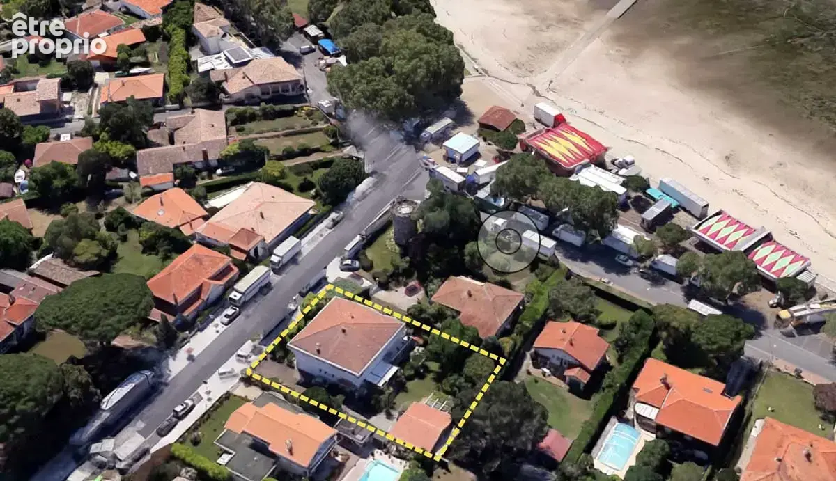 Villa de 308 m2 sur terrain de 1000 m2 avec terrasse- jardin et dependance - ares - photo 5
