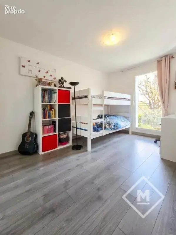 Vente appartement type 5 lumineux calme pas de vis à vis place de parking Marseille 13009 Aiguier - photo 14