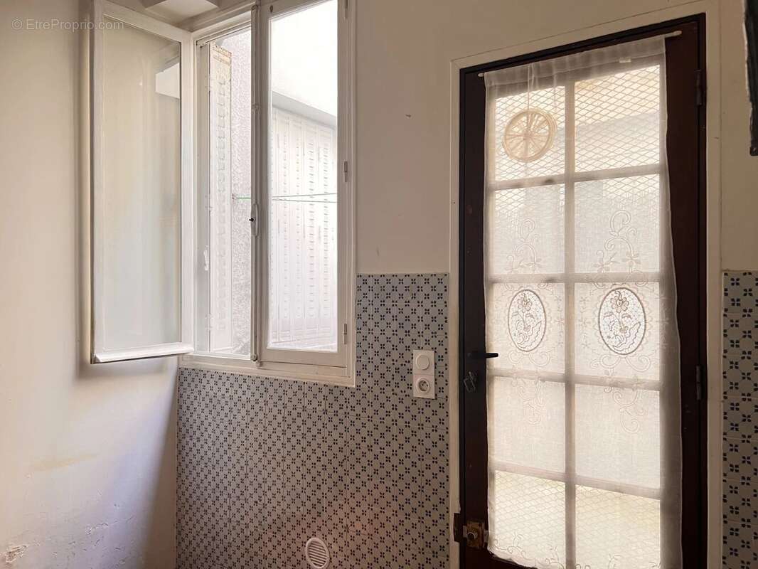 Appartement à PARIS-20E