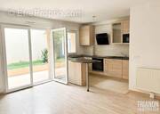 Appartement à LE MESNIL-LE-ROI