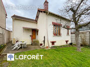 Maison à SAINTE-GENEVIEVE-DES-BOIS