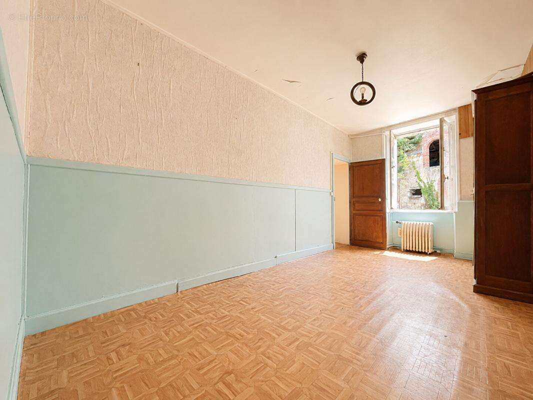 Maison Dun Le Poelier 8 pièce(s) 165 m2 - photo 8