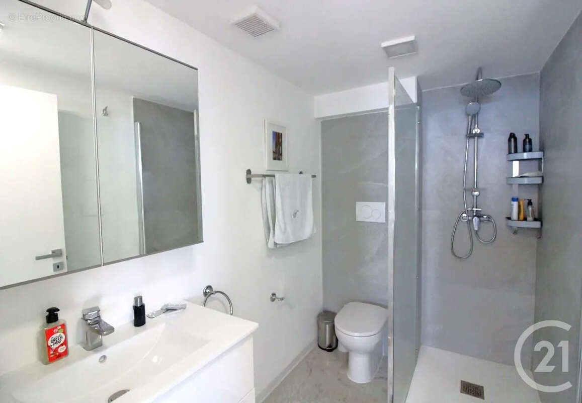 Appartement 46 m² à Roquebrune-Cap-Martin  - photo 10