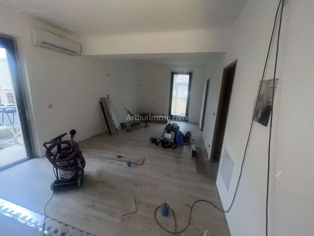 Appartement à CABRIERES