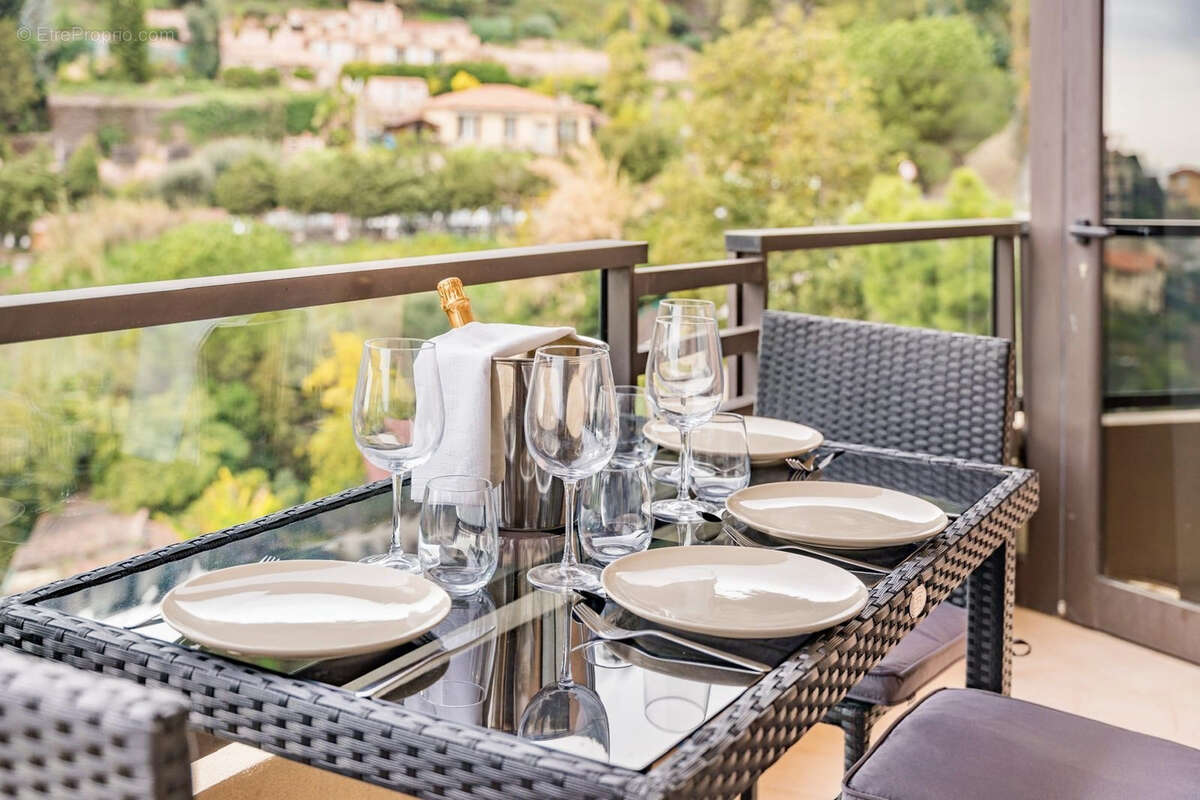 Appartement à BEAUSOLEIL