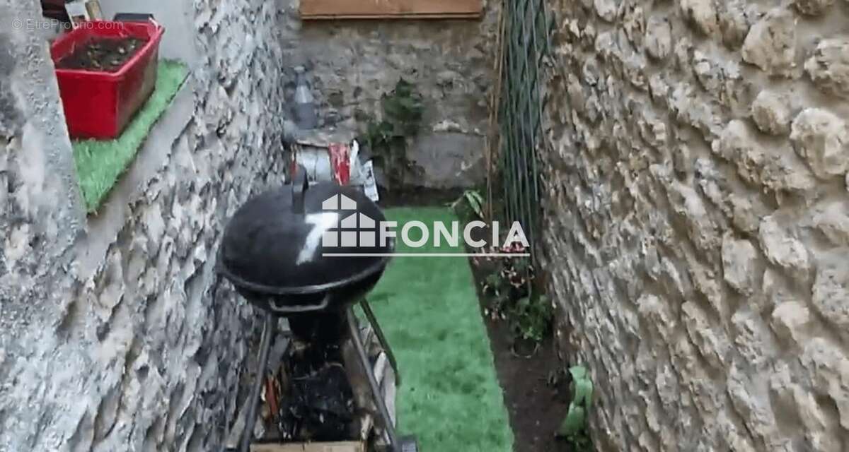 Maison à SACLAS