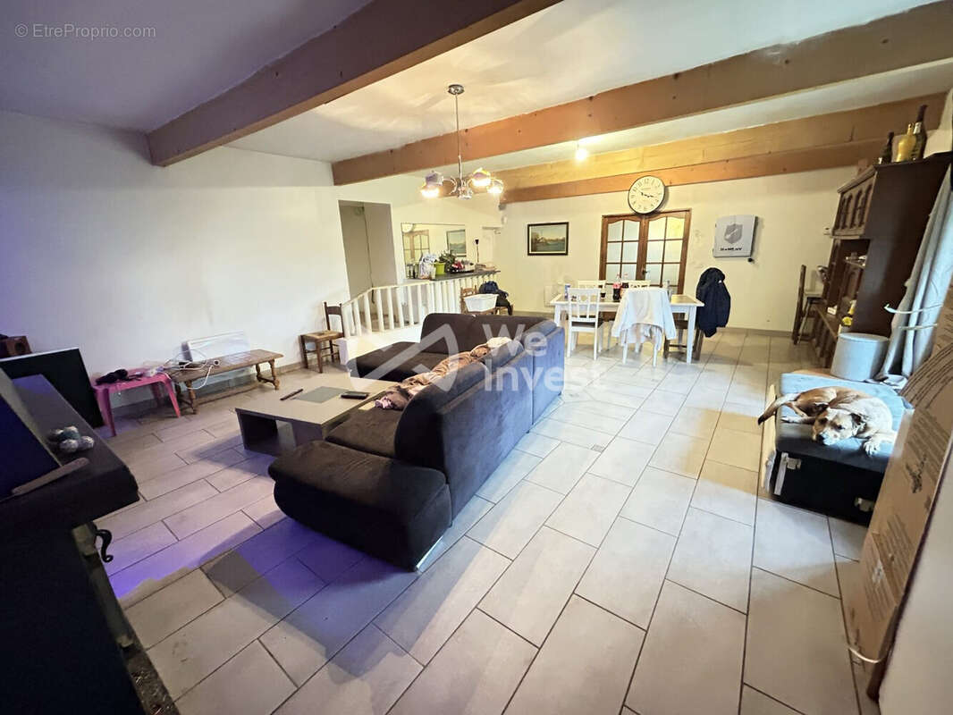 Maison à AUXY