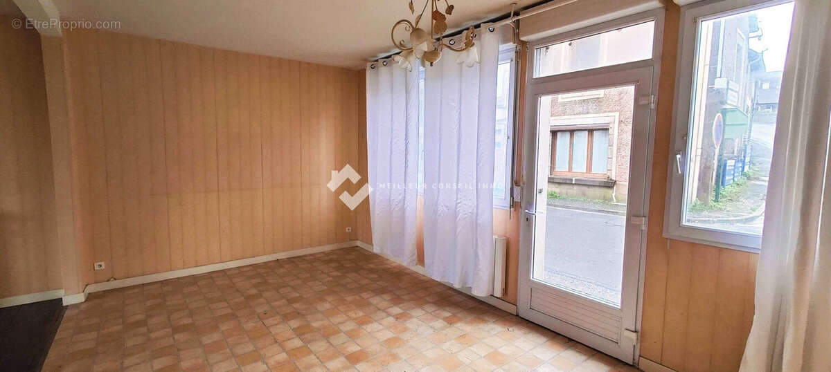Maison 104 m² à Caurel  - photo 5