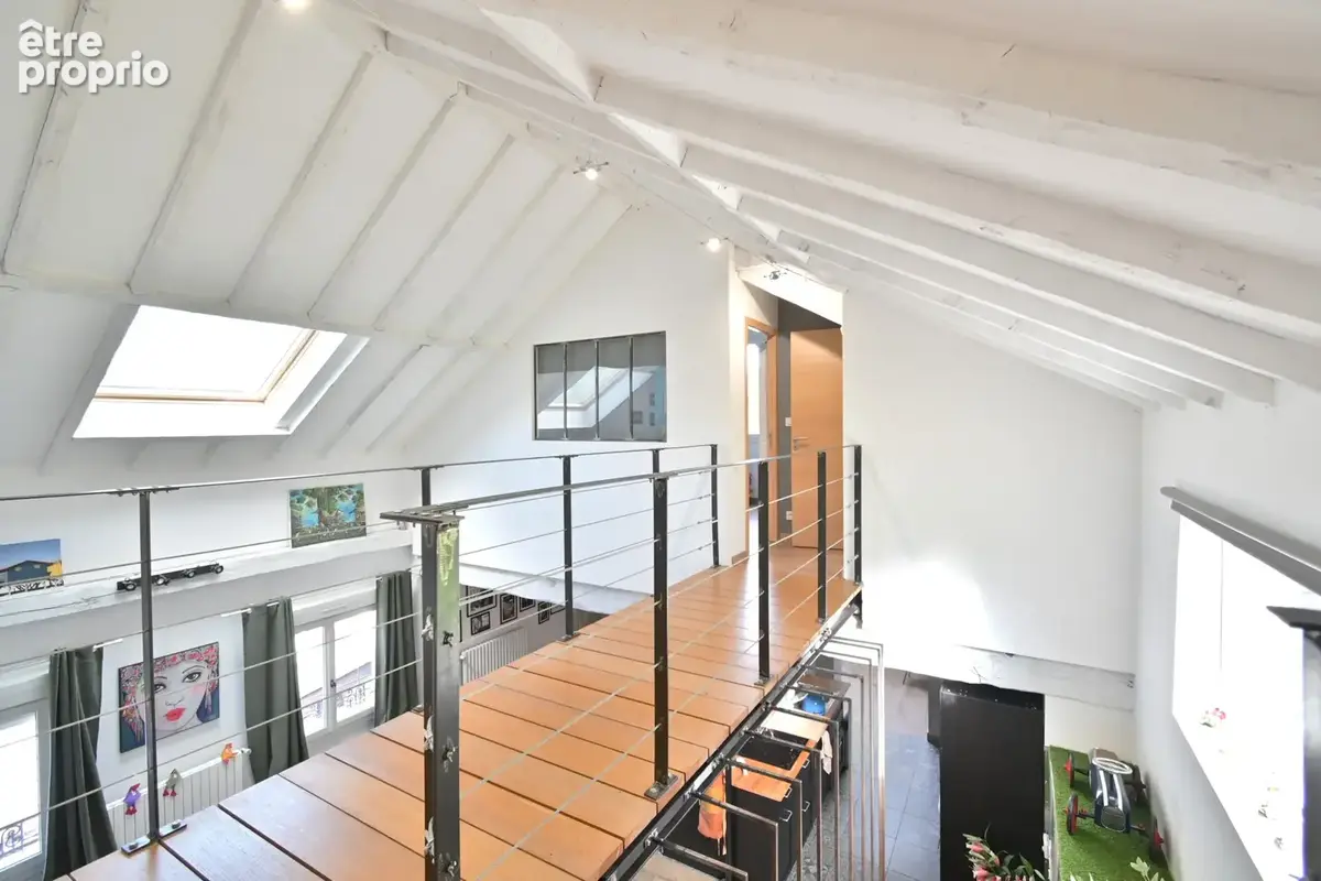 Maison de caractère avec jardin, studio indépendant et dépendances - photo 5