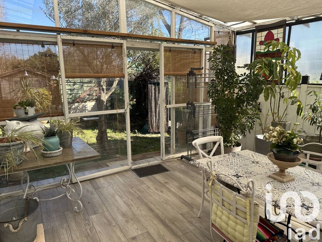 Photo 1 - Maison à SAINT-MARTIN-DE-CRAU