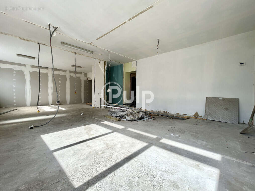 Commerce à MAZINGARBE