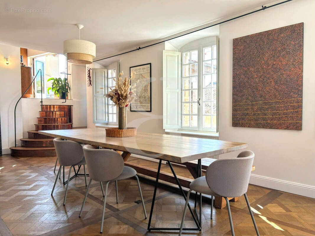 Appartement à L&#039;ISLE-SUR-LA-SORGUE