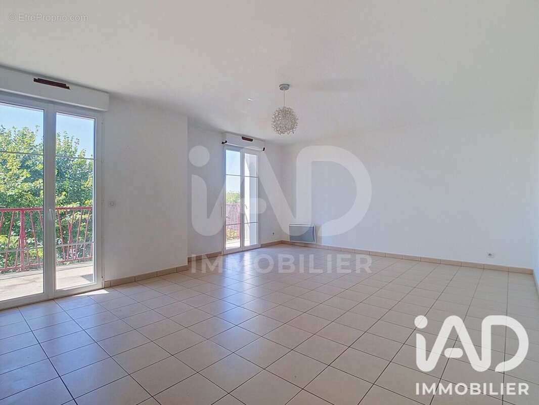Appartement 67 m² à Vaux-Le-Penil  - photo 3