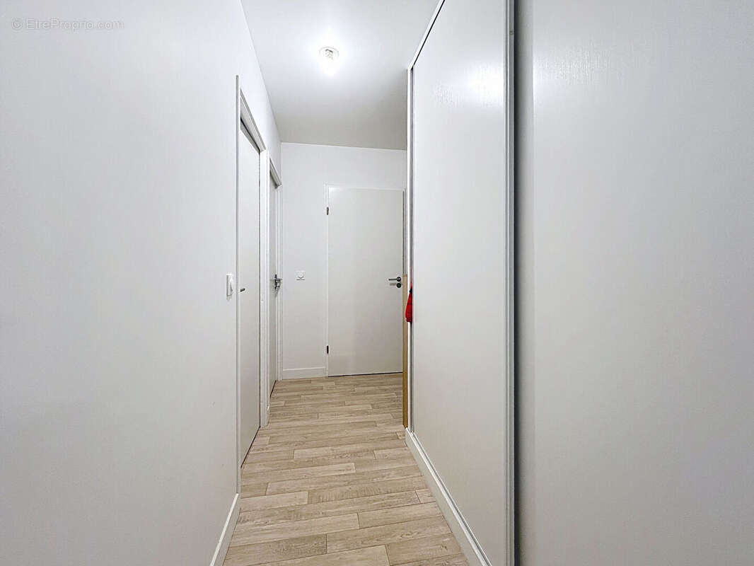 Appartement à EPRON