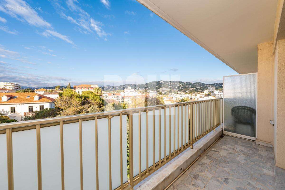 Appartement à CANNES