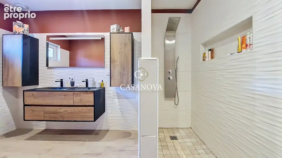 Propriété 5 hectares - Villa et dépendances :  331 m2 habitables - piscine - oliveraie - enclos chevaux - photo 15
