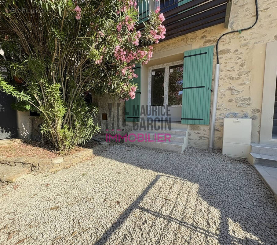 Appartement à VACQUEYRAS