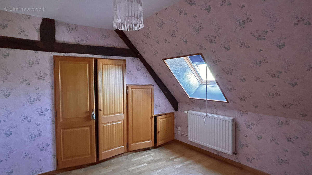 Maison à SACIERGES-SAINT-MARTIN