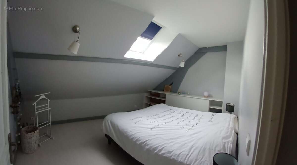 Maison à AISY-SUR-ARMANCON