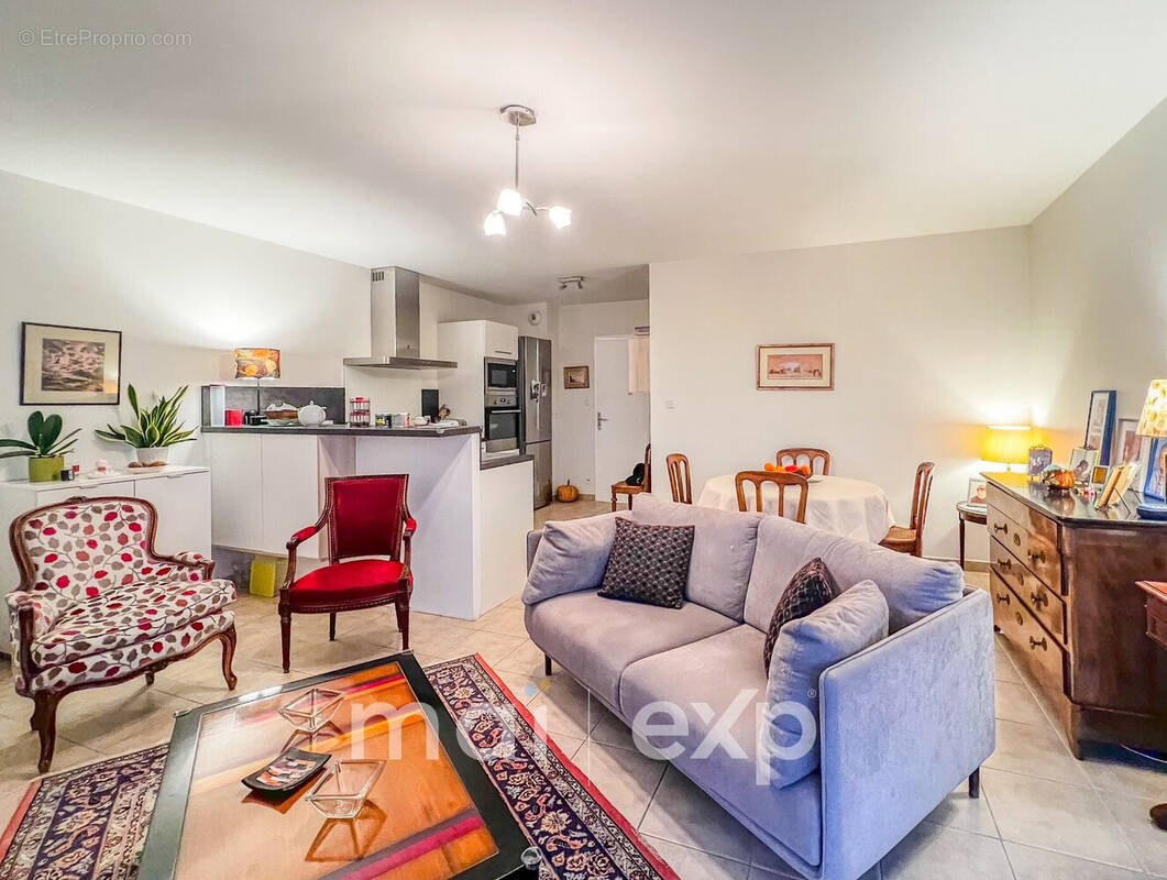 Appartement à ETEL