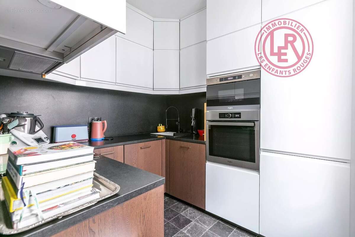Appartement à PARIS-3E