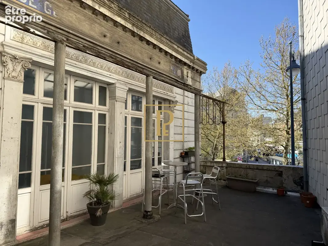 Arras centre-ville   ensemble immobilier à usage commercial et professionnel - photo 3