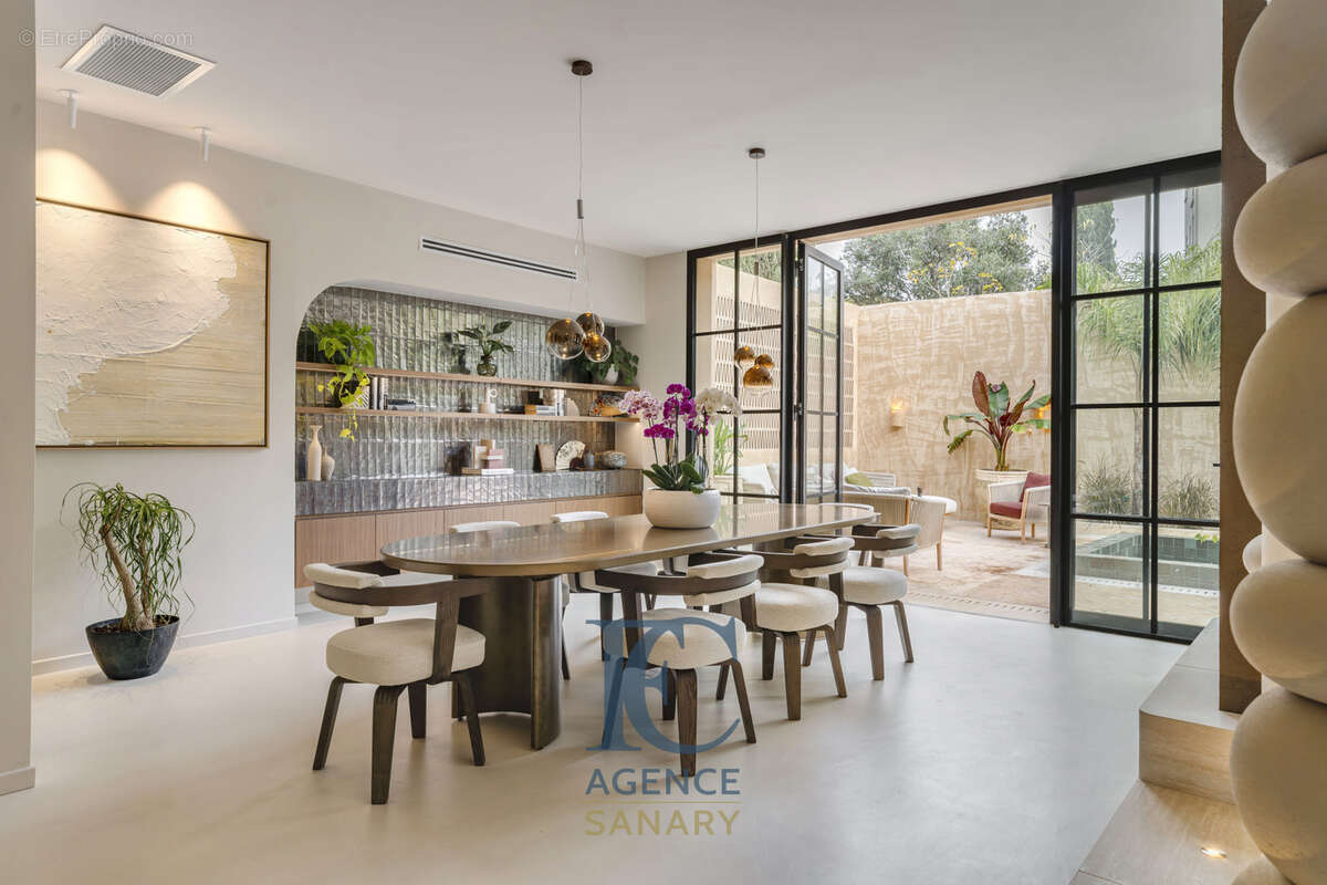 Maison à SANARY-SUR-MER