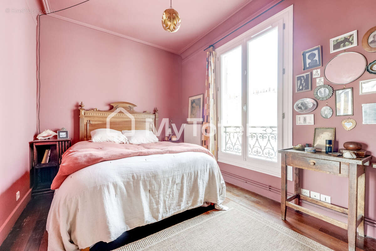 Appartement à PARIS-11E