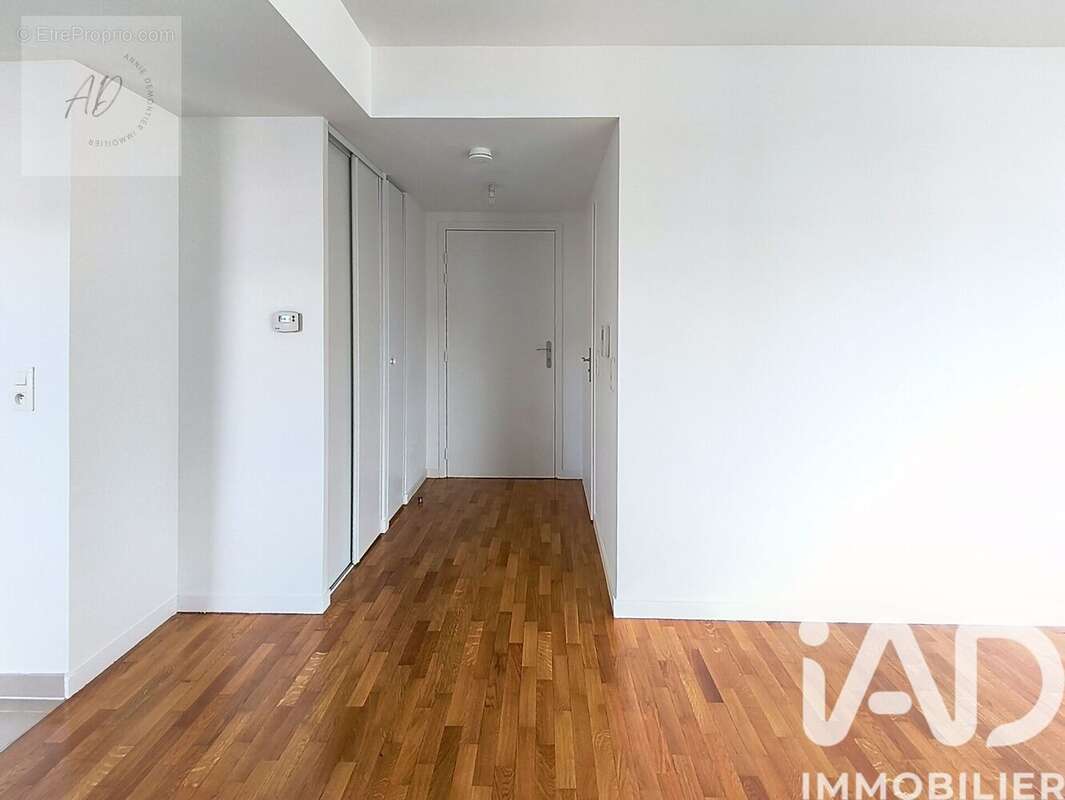 Photo 2 - Appartement à VELIZY-VILLACOUBLAY