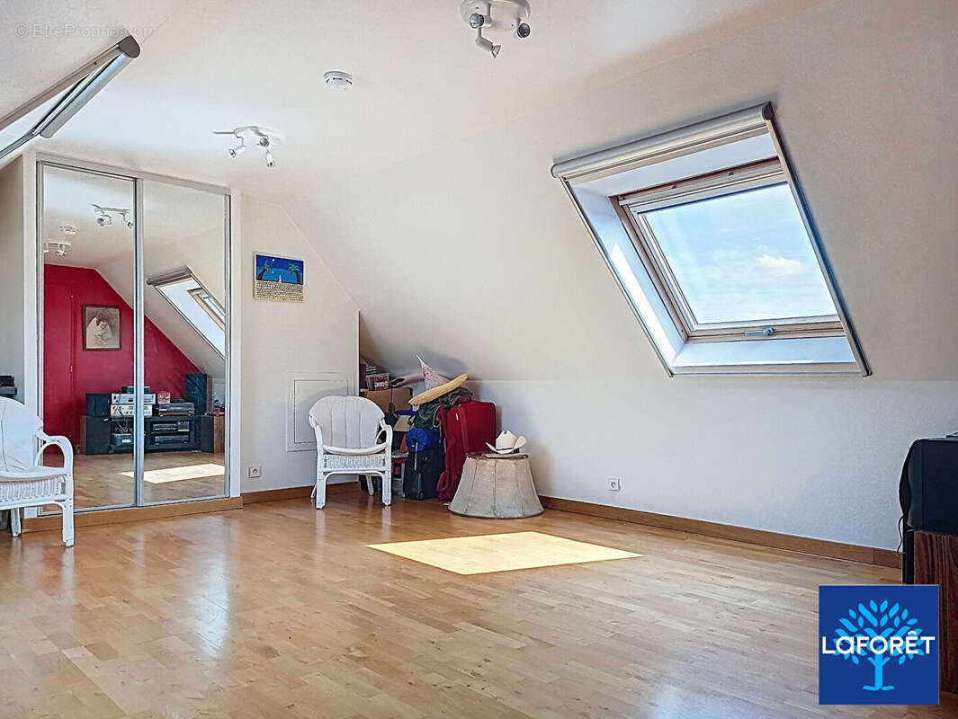 Maison à NEUILLY-PLAISANCE