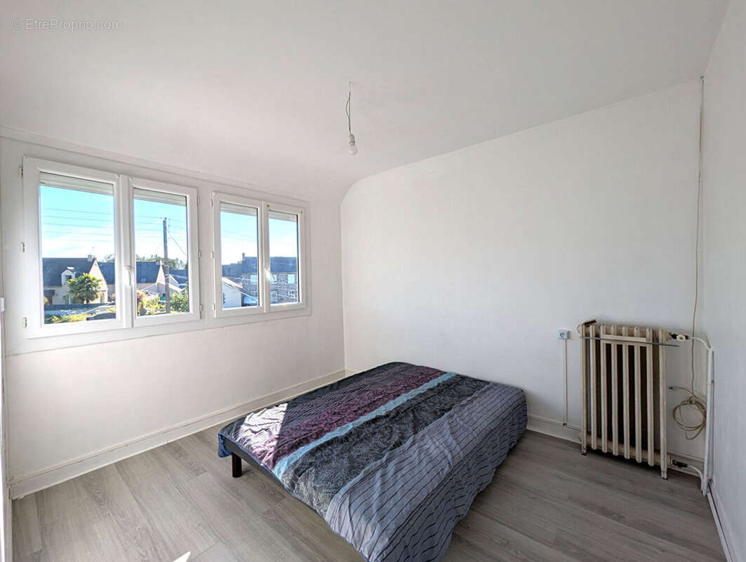 Maison 75 m2 2 chambres à vendre à Miniac-Morvan ? proche commerces et axes - photo 8