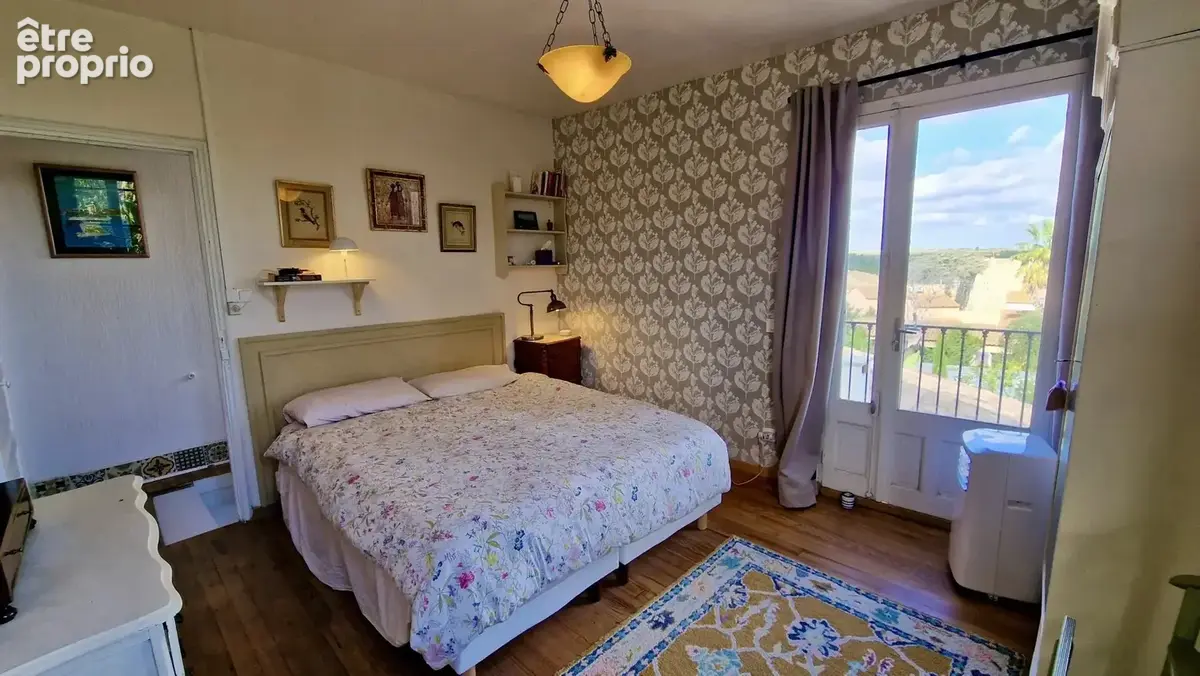 Belle Maison de 4 Chambres avec Piscine et Jardin sur tout le Pourtour - photo 16