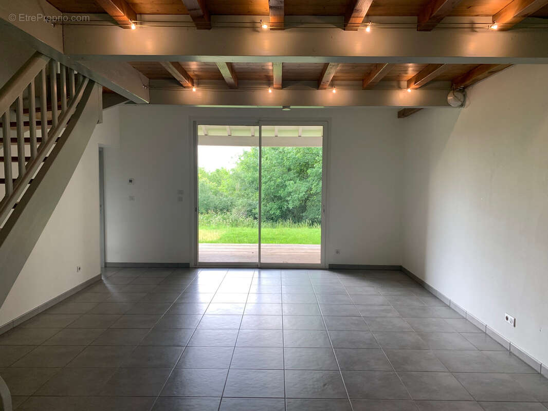 Maison à BON-ENCONTRE